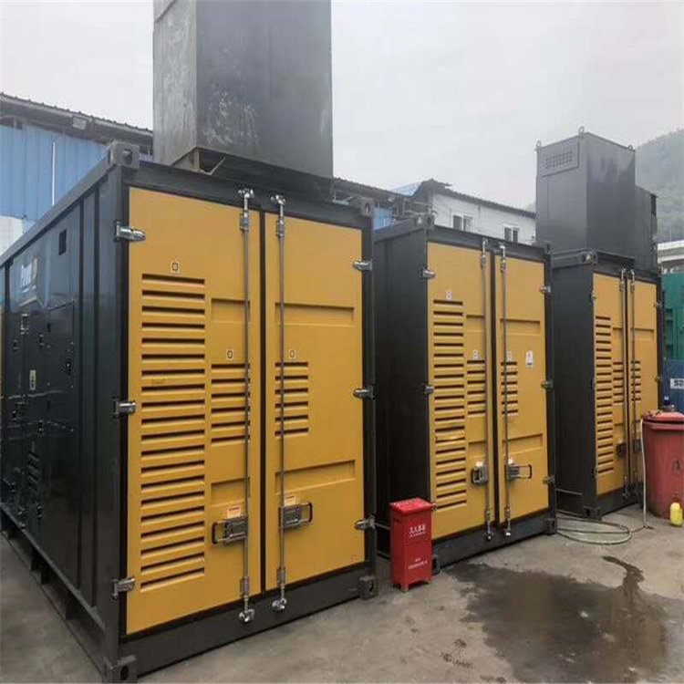 日照温度变化对不同类型欠压保护装置的可靠性影响有何差异？