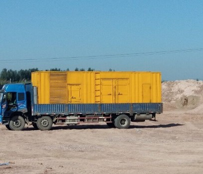 日照海拔3000m以上地区的变压器外绝缘距离应如何确定？